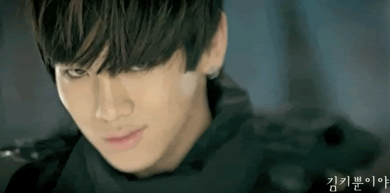 another_key_gif_by_shinee9844-d4kv9t7.gi