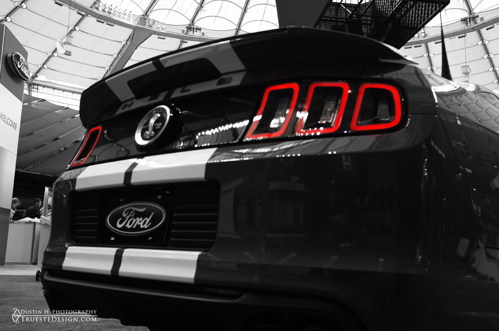 Ford GT - цена, фото, видео, характеристики Форд ГТ и GT 1000